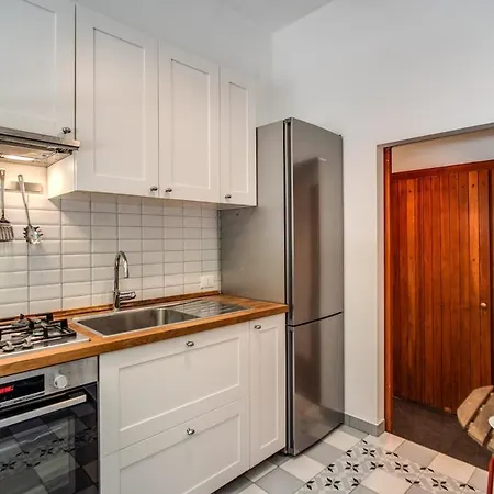Fresh House Trieste Apartment Rome